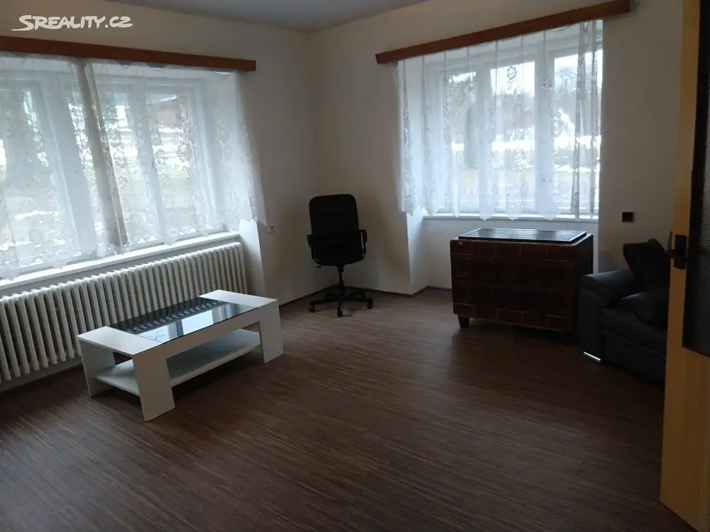 Pronájem bytu 3+1 75 m², Stárkov - Horní Dřevíč, okres Náchod