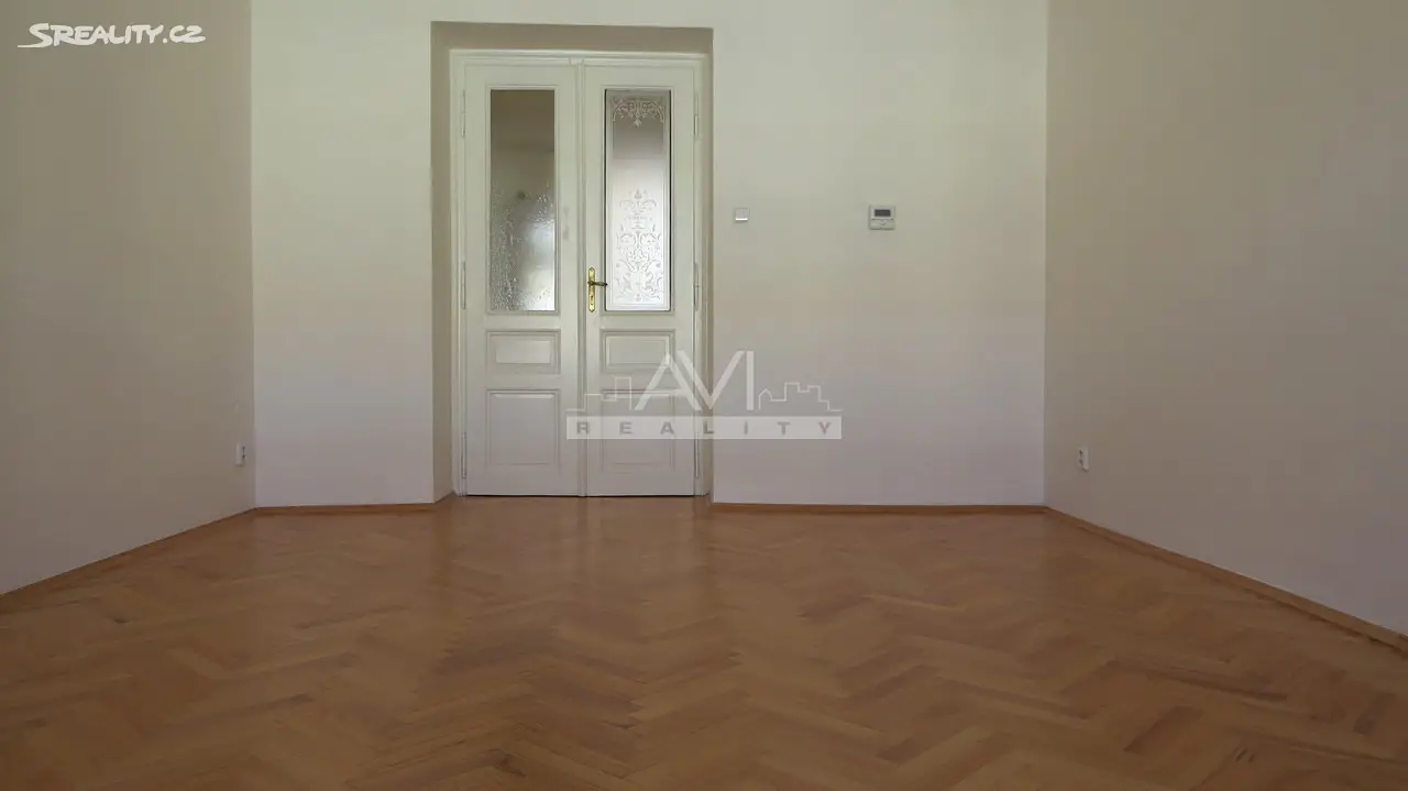 Pronájem bytu 3+kk 70 m², Rumunská, Praha 2 - Nové Město