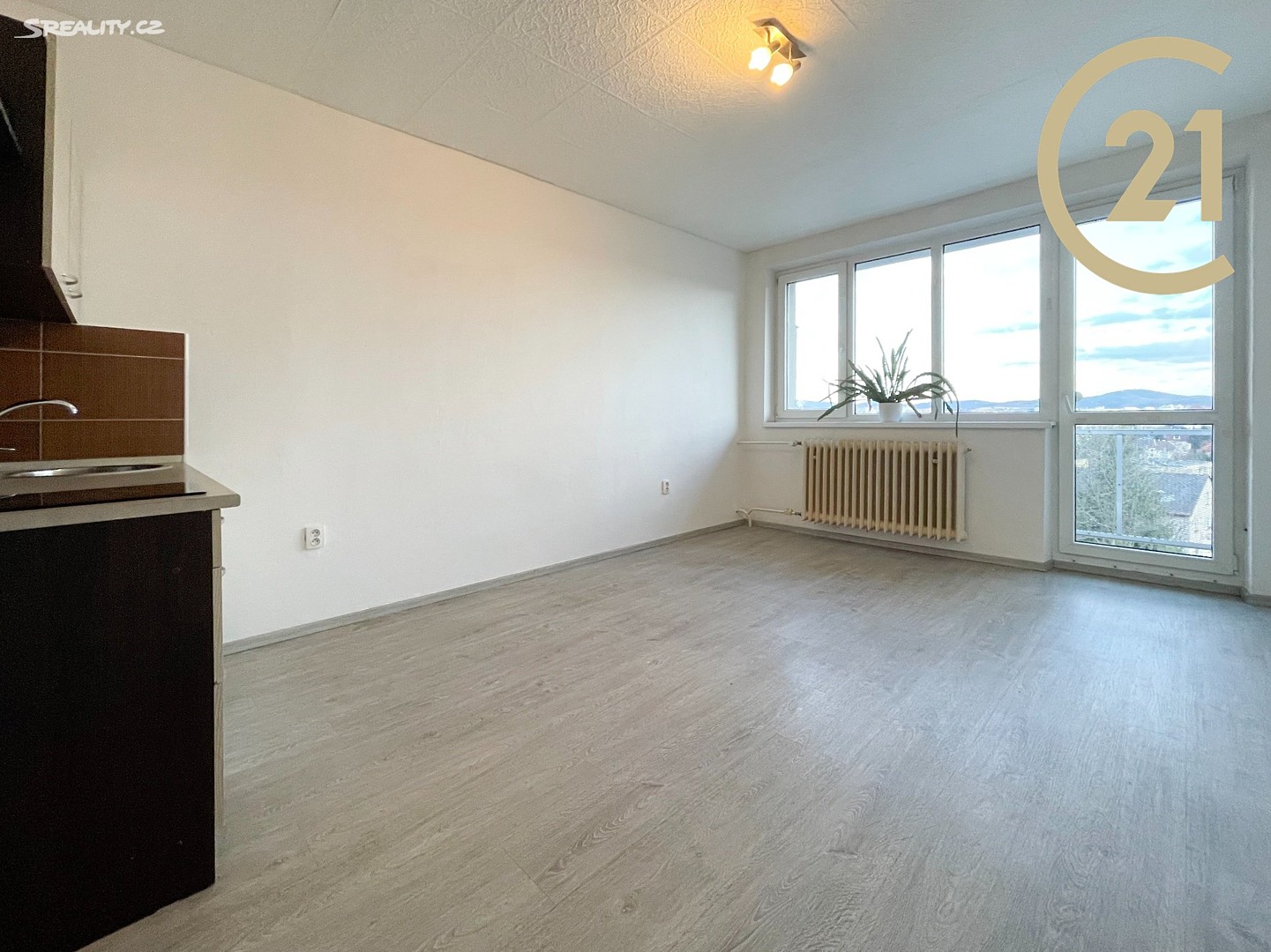 Pronájem bytu 1+kk 27 m², Jáchymovská, Liberec - Liberec X-Františkov