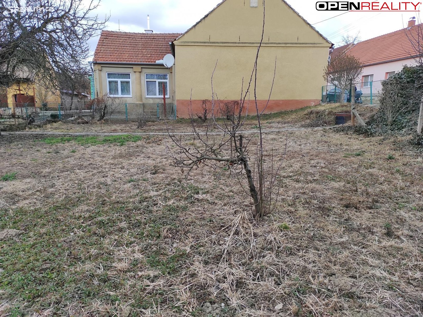Prodej  stavebního pozemku 377 m², Vedrovice, okres Znojmo