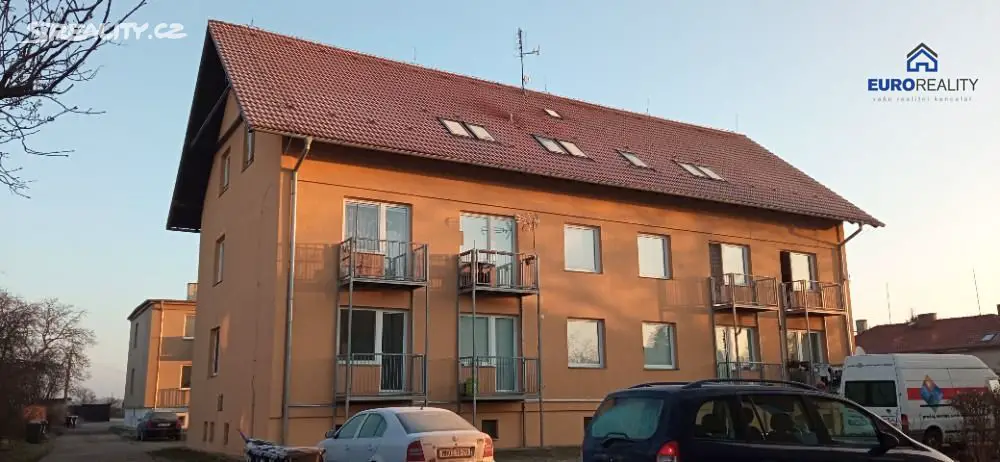 Pronájem bytu 3+1 64 m², Vlkavská, Loučeň
