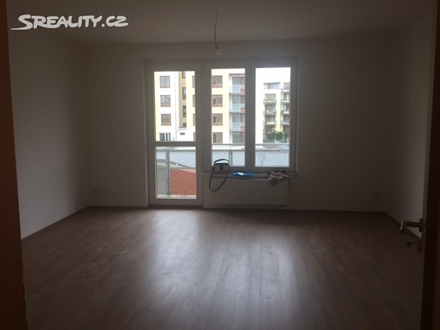 Prodej bytu 1+kk 43 m², Theinova, Praha 9 - Čakovice