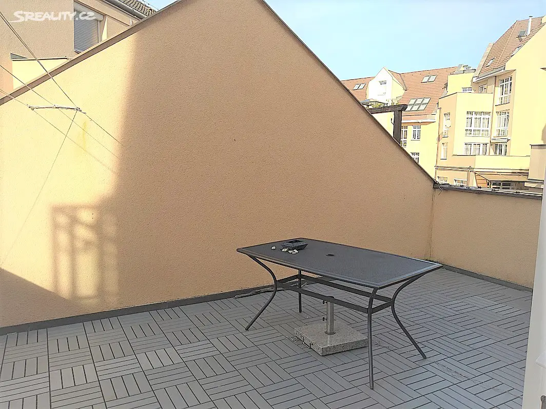 Prodej bytu 4+1 189 m² (Mezonet), Za Zahradami, Praha 10 - Dolní Měcholupy