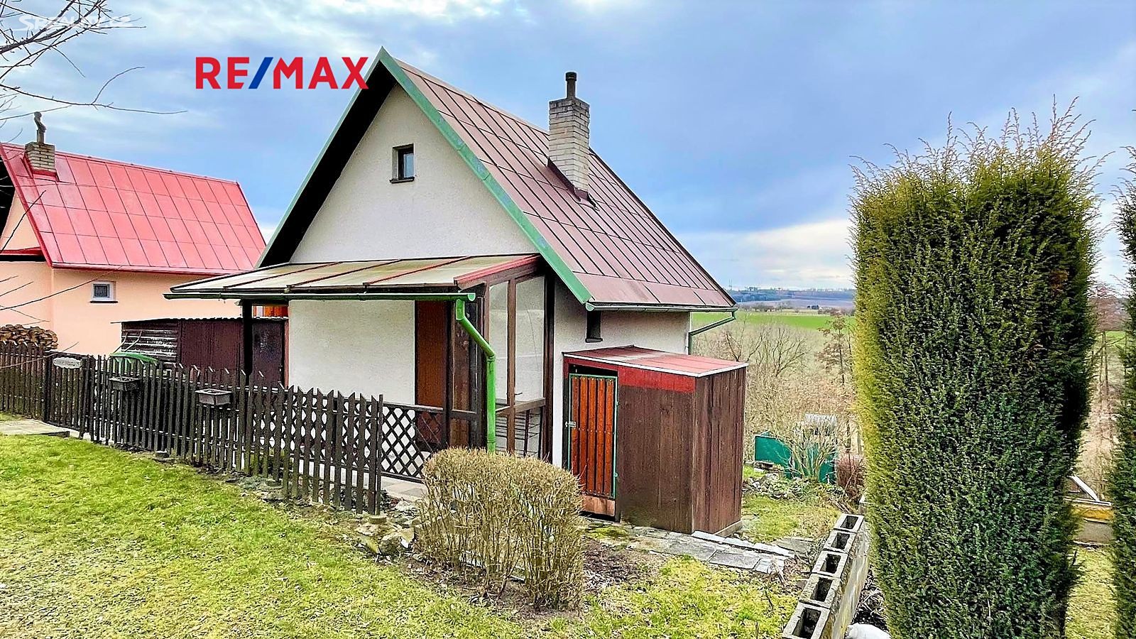 Prodej  chaty 50 m², pozemek 507 m², Jeníkovice, okres Pardubice