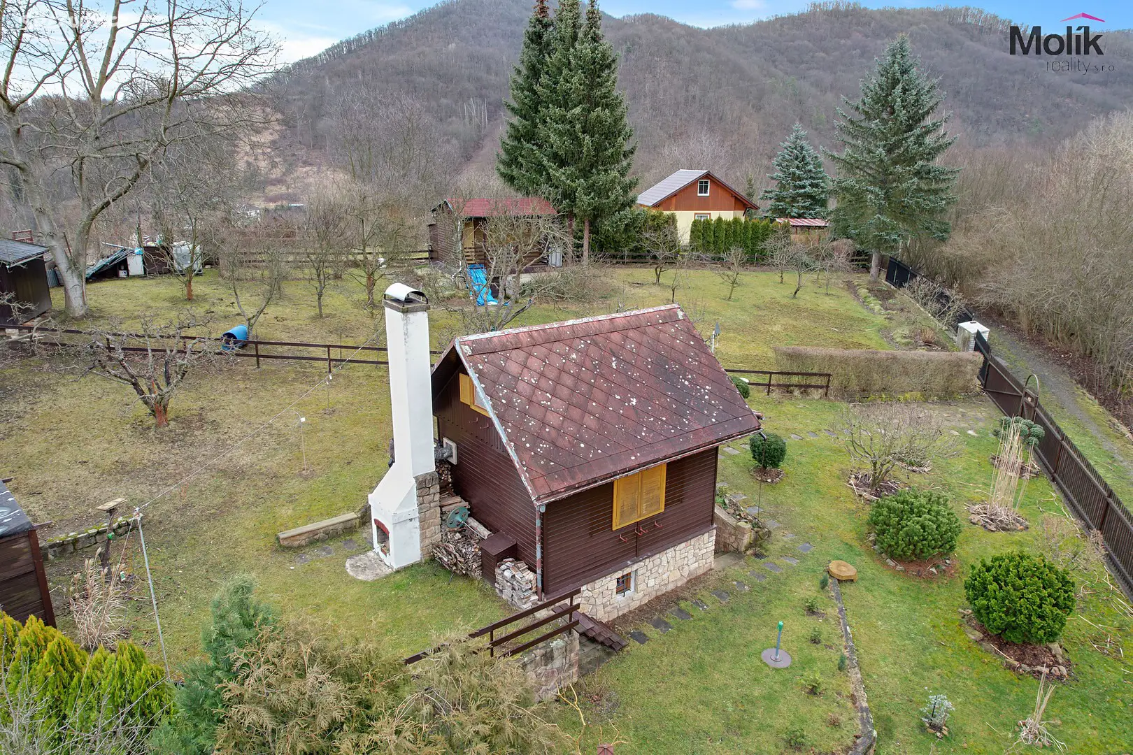 Prodej  chaty 25 m², pozemek 600 m², Malé Březno, okres Ústí nad Labem