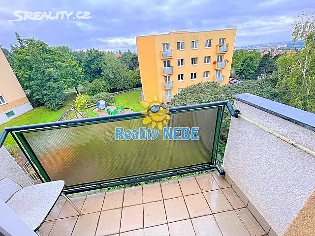 Pronájem bytu 1+kk 17 m², Holčovická, Praha 4 - Záběhlice
