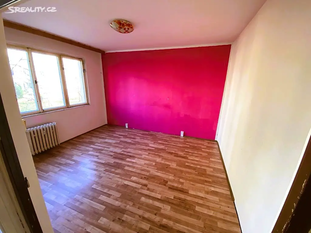 Pronájem bytu 2+1 51 m², Chomutovská, Kadaň
