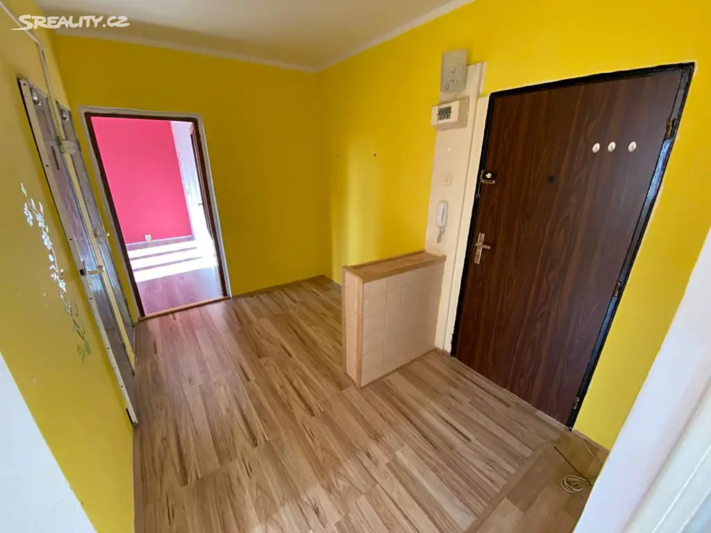 Pronájem bytu 2+1 51 m², Lesní, Klášterec nad Ohří - Miřetice u Klášterce nad Ohří