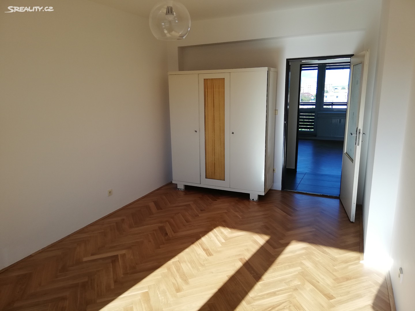 Pronájem bytu 2+1 58 m², Vítkovická, Praha 9 - Letňany