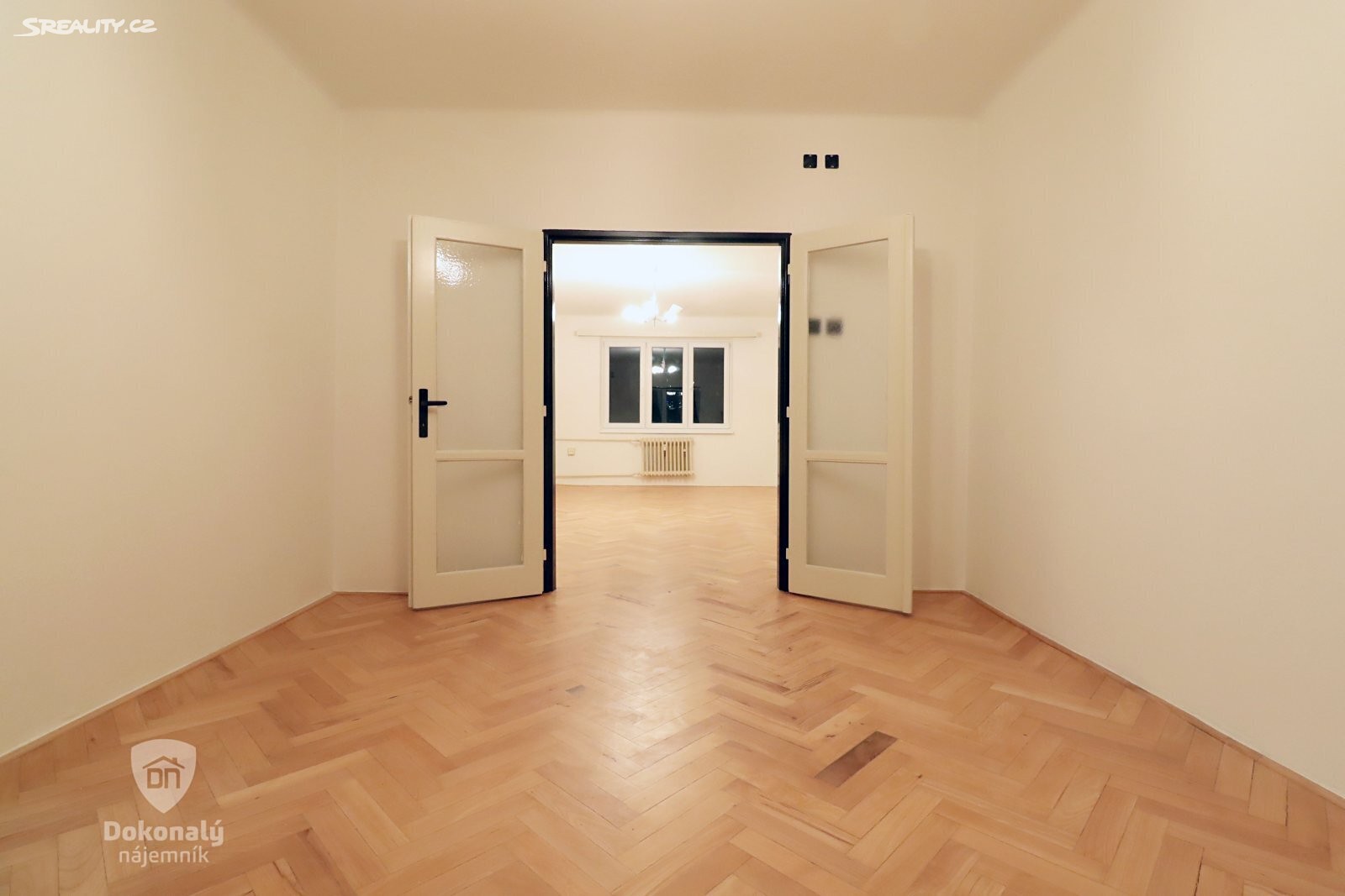 Pronájem bytu 2+1 55 m², náměstí Na Balabence, Praha 9 - Libeň