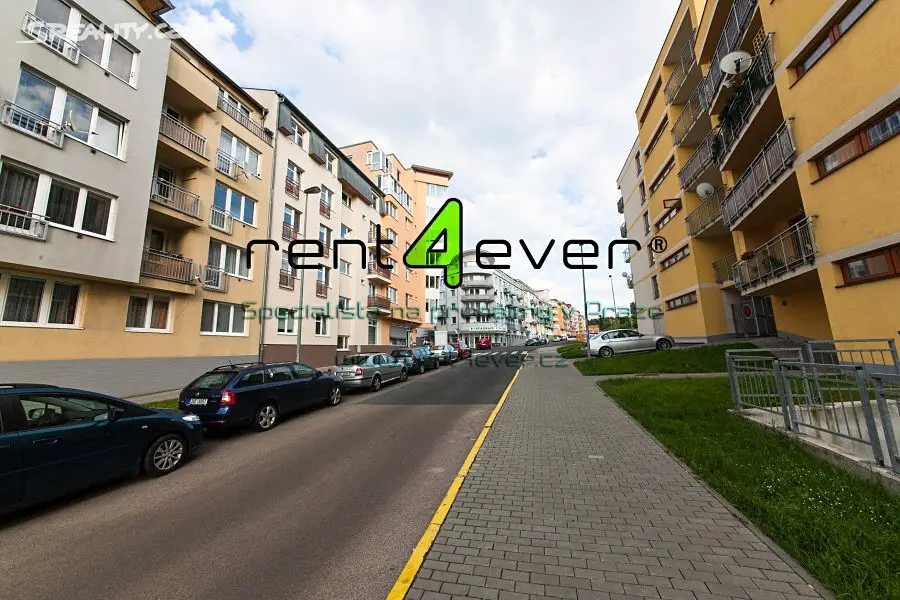 Pronájem bytu 2+kk 56 m², Za Valem, Praha 4 - Kunratice