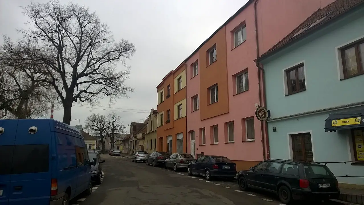 Komenského, Holice, okres Pardubice