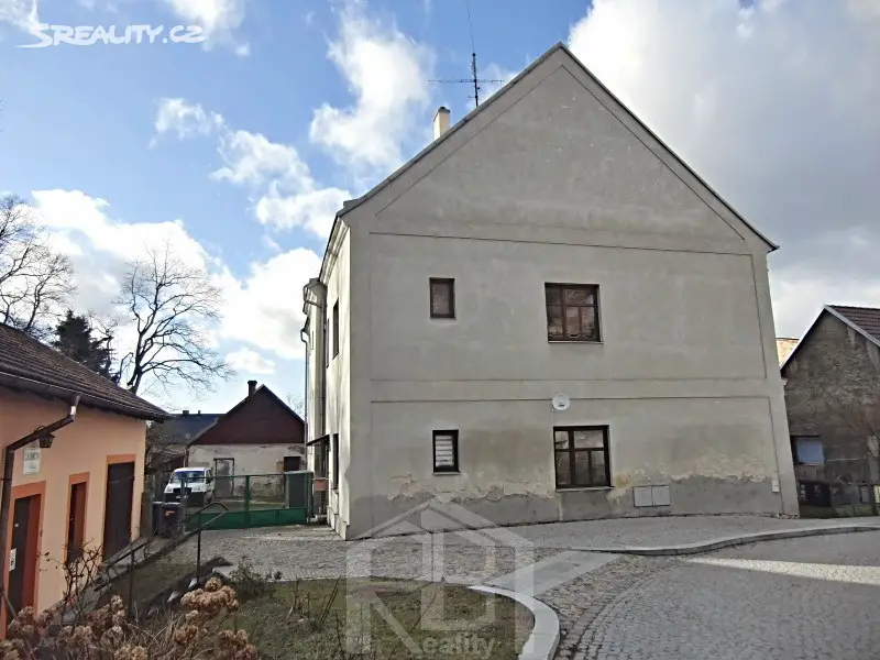 Prodej bytu 2+1 68 m², Lázeňská, Nová Bystřice