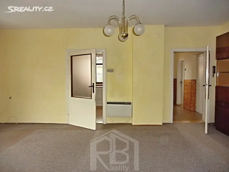 Prodej bytu 2+1 68 m², Lázeňská, Nová Bystřice