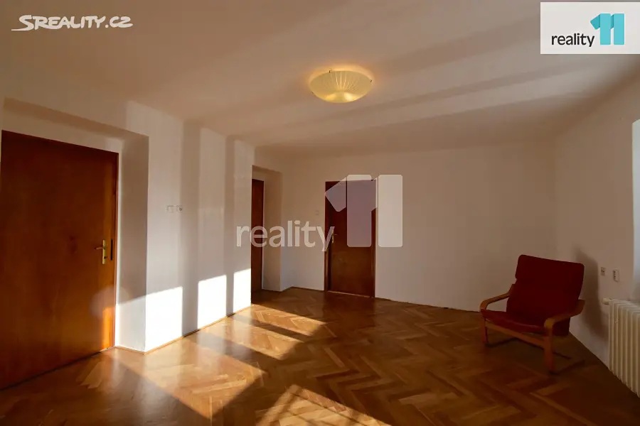 Prodej bytu 3+1 75 m², Jiránkova, Pardubice - Zelené Předměstí
