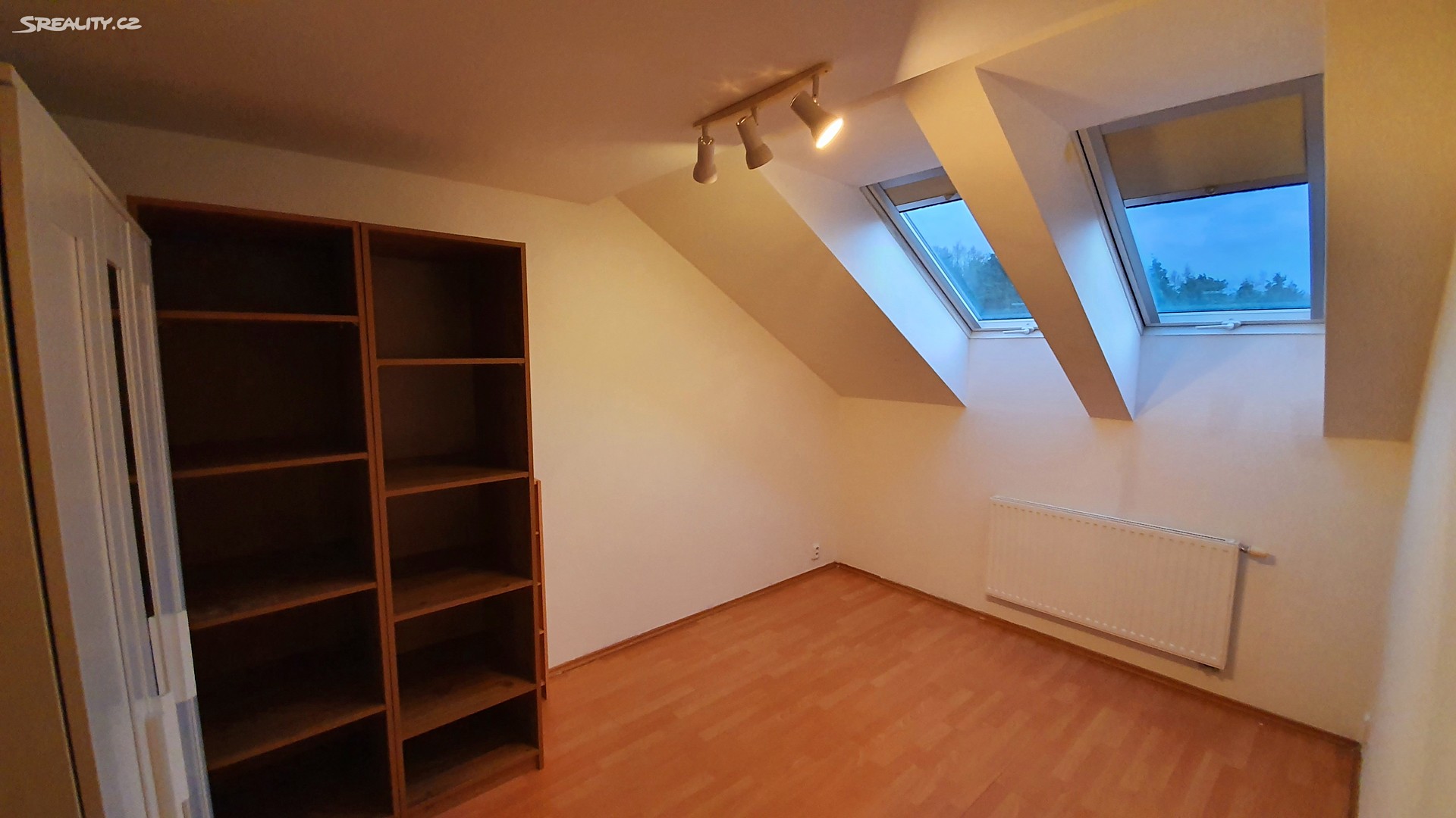 Prodej bytu 3+kk 80 m² (Mezonet), Brdlíkova, Praha - Motol
