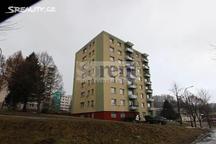 Prodej bytu 4+1 80 m², Sídliště Plešivec, Český Krumlov - Plešivec