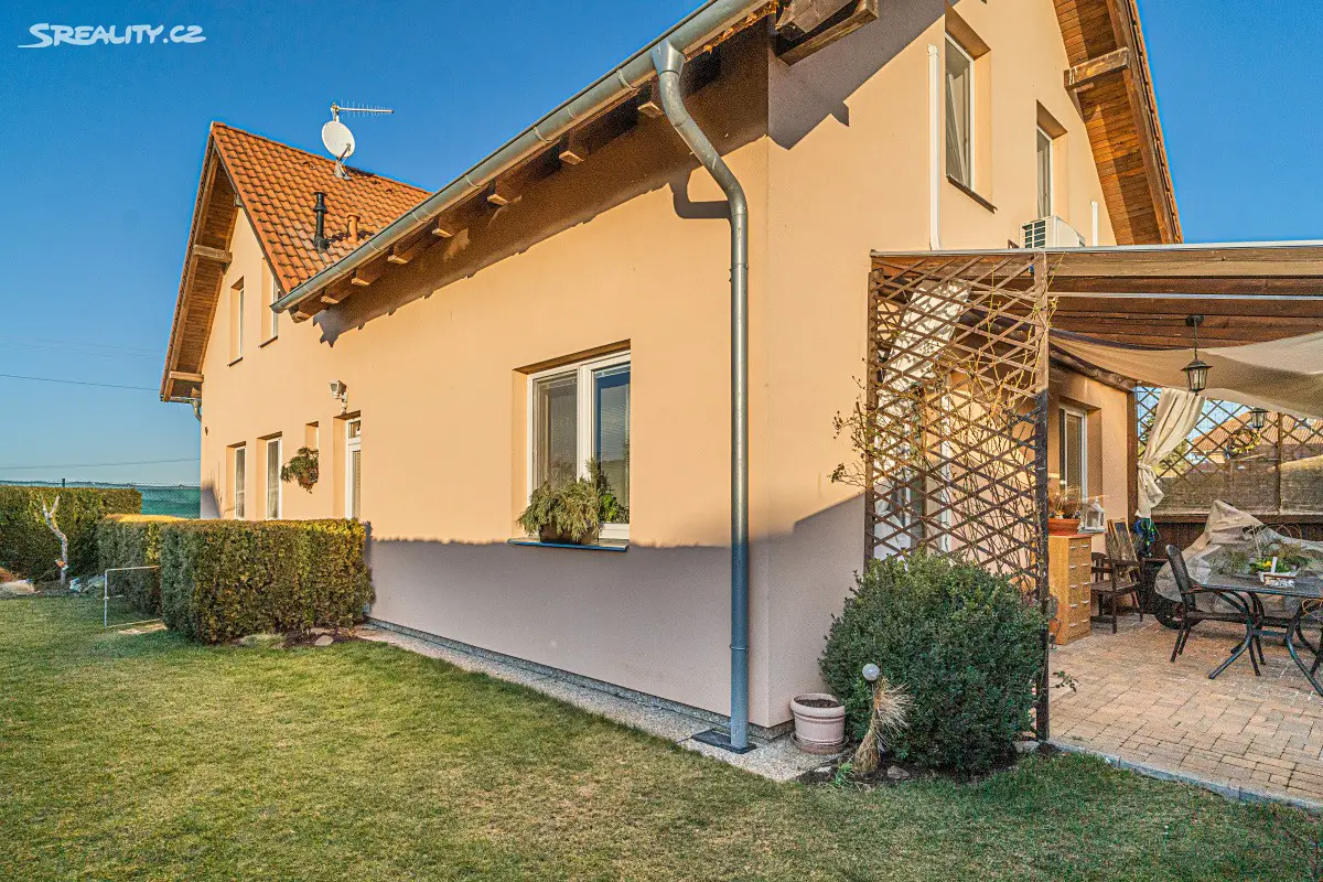 Prodej  rodinného domu 95 m², pozemek 446 m², Lichoceves - Noutonice, okres Praha-západ