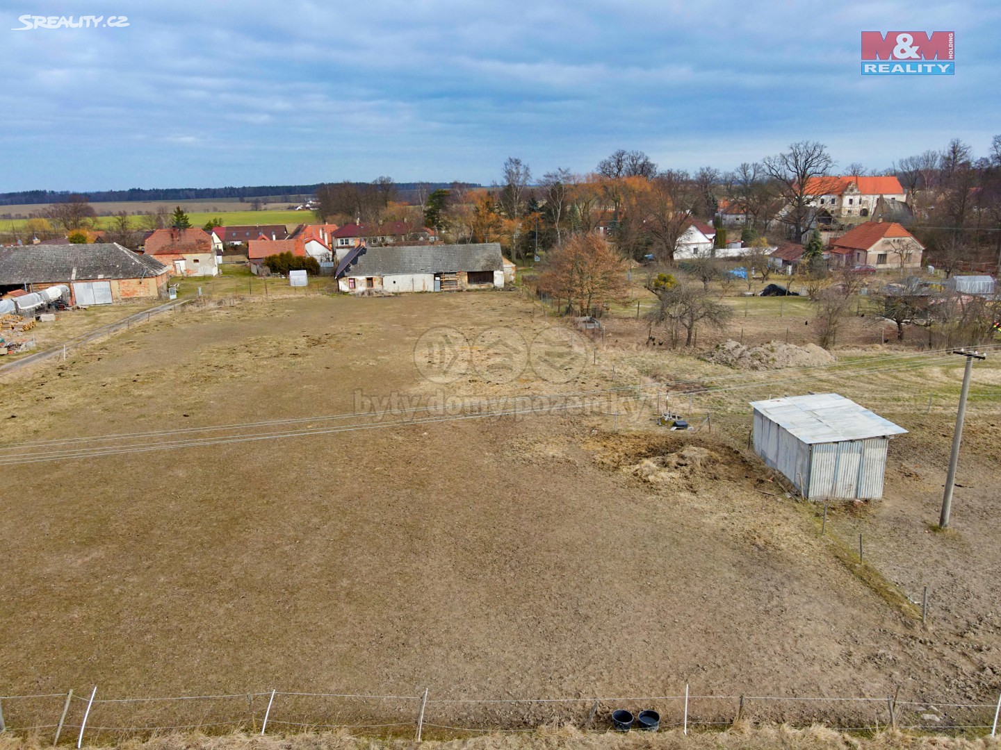 Prodej  stavebního pozemku 1 500 m², Dolní Bukovsko - Bzí, okres České Budějovice