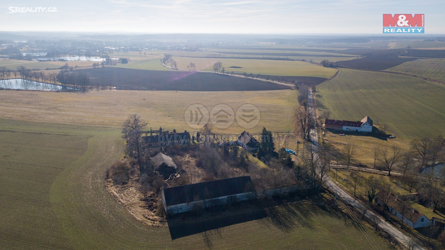 Prodej  stavebního pozemku 3 964 m², Pleše, okres Jindřichův Hradec