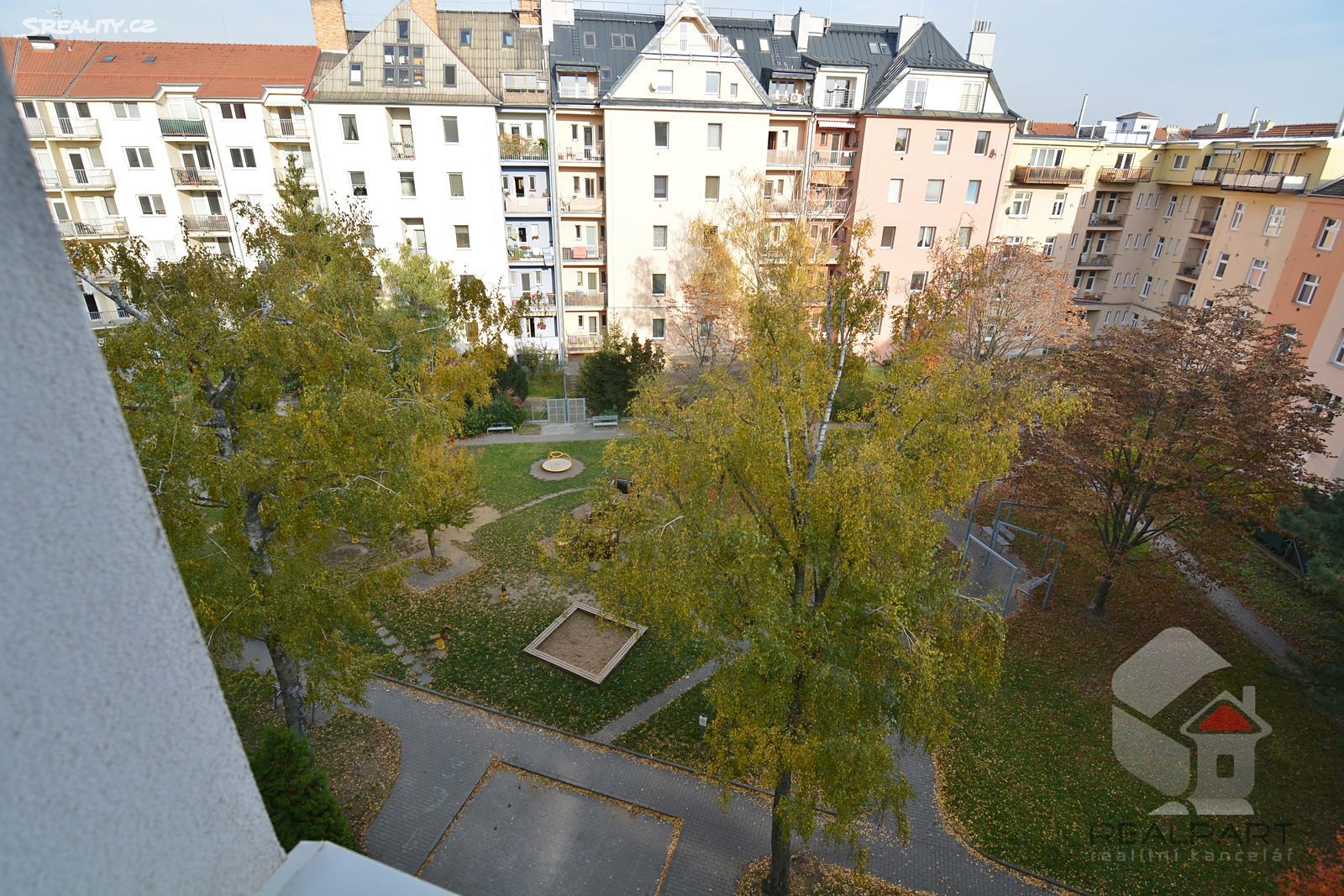 Pronájem bytu 1+kk 13 m², Zvěřinova, Brno - Černovice