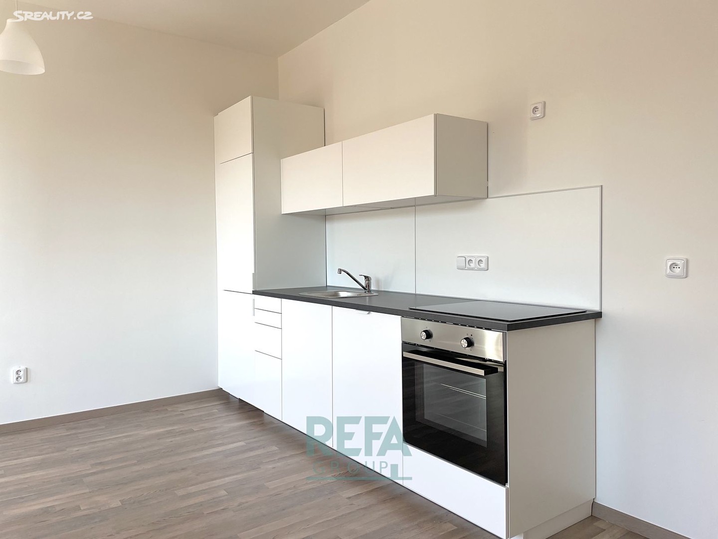 Pronájem bytu 1+kk 38 m², V Pitkovičkách, Praha 10 - Pitkovice