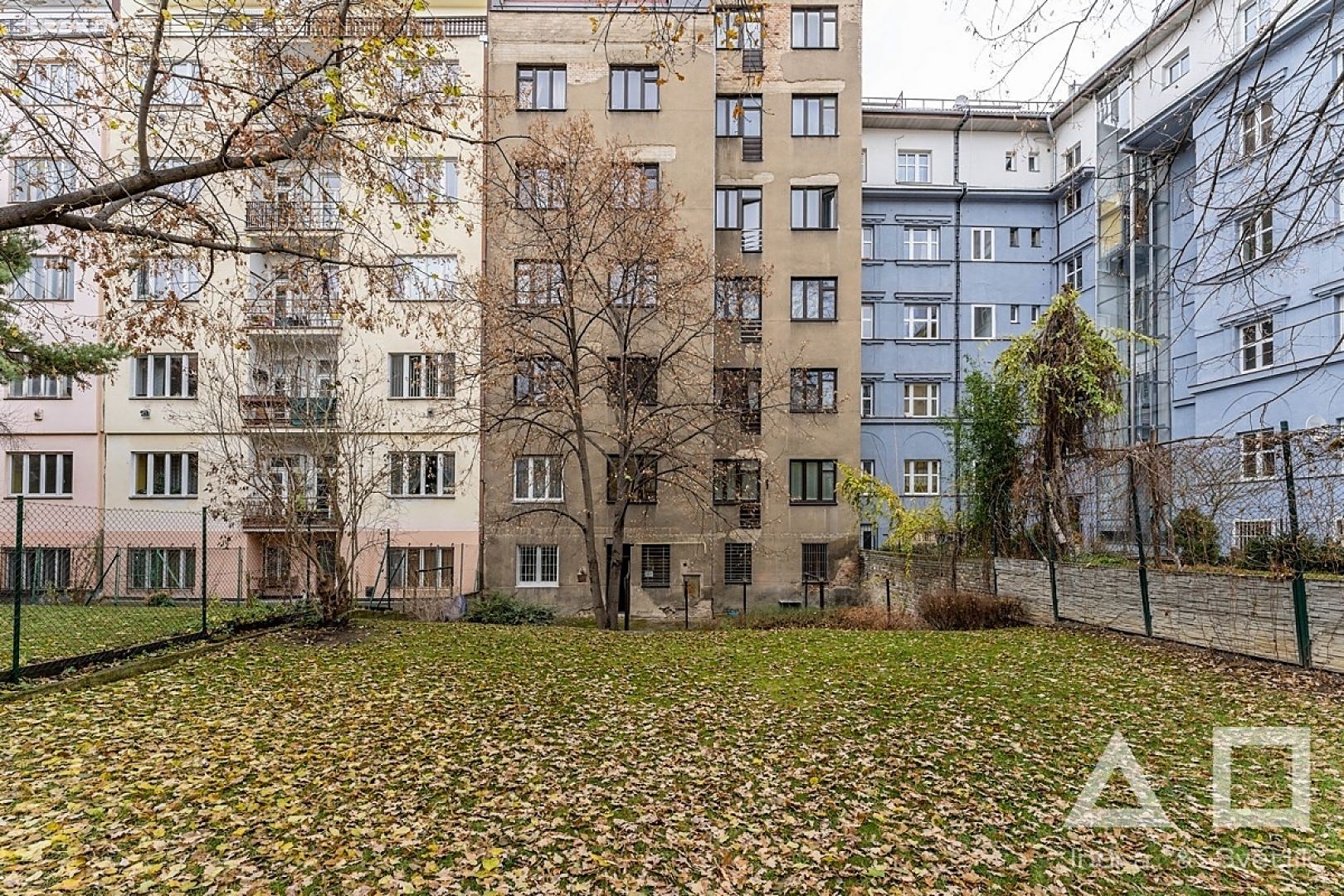 Pronájem bytu 1+kk 28 m², Vršovická, Praha 10 - Vršovice