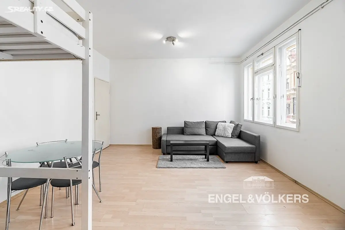 Pronájem bytu 2+1 60 m², Újezd, Praha 1 - Malá Strana