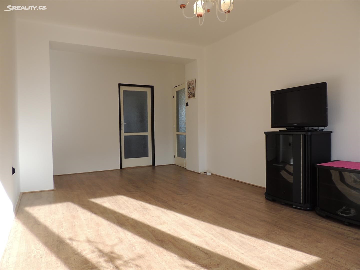 Pronájem bytu 2+1 54 m², Na hroudě, Praha 10 - Strašnice