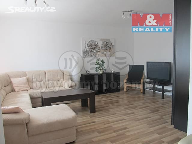 Pronájem bytu 2+kk 70 m², Pardubice - Pardubice VII, okres Pardubice