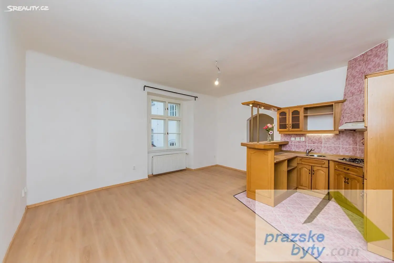 Pronájem bytu 2+kk 64 m², Lázeňská, Praha 1 - Malá Strana