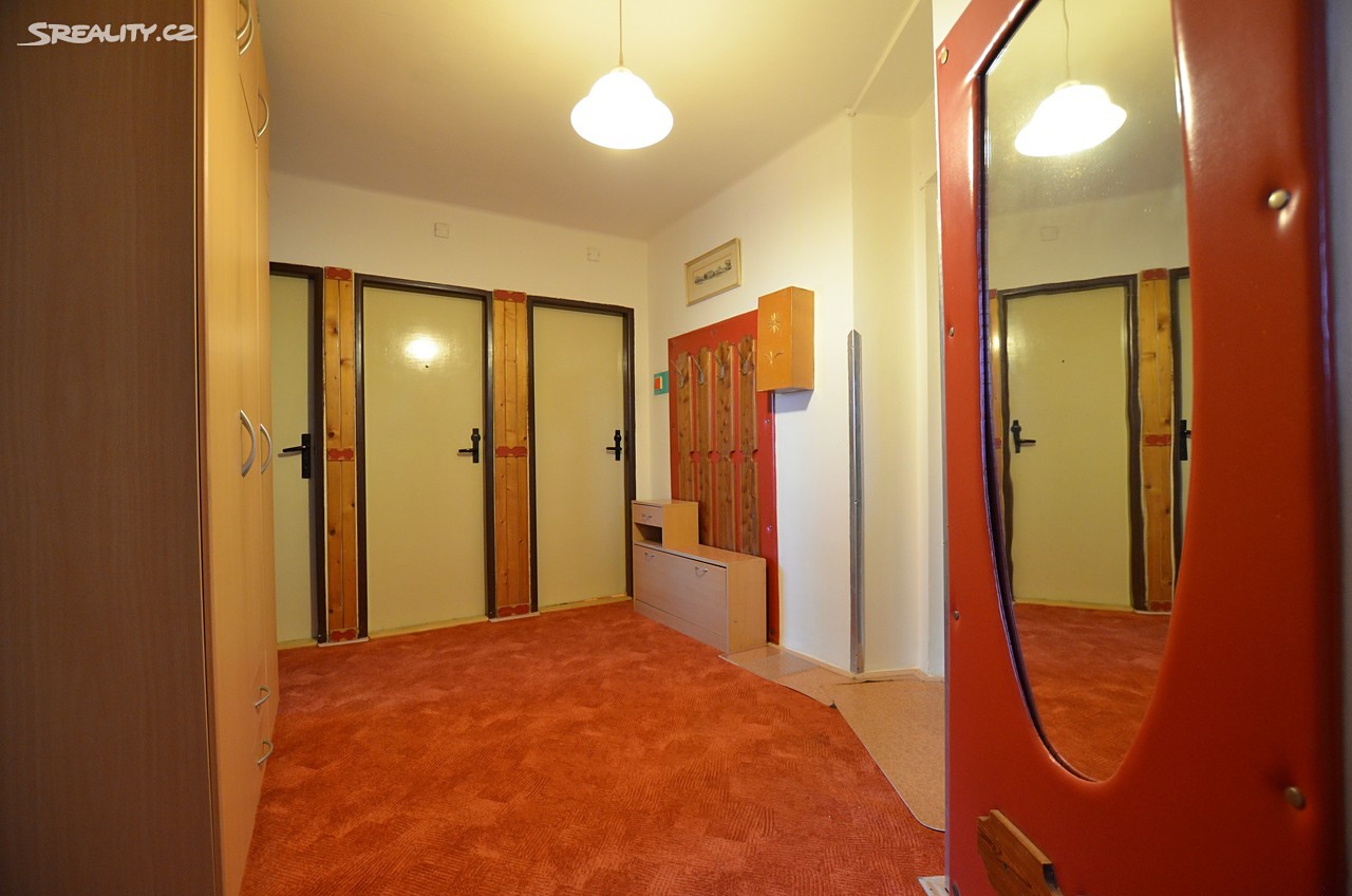 Prodej bytu 3+1 72 m², Družstevní ochoz, Praha 4 - Nusle