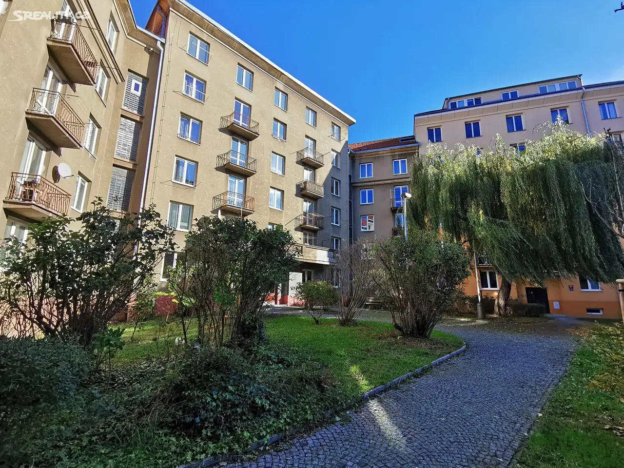 Prodej bytu 3+1 72 m², Družstevní ochoz, Praha 4 - Nusle