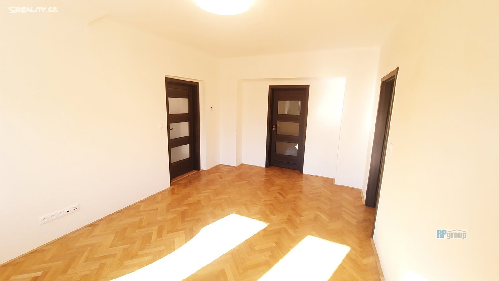 Pronájem bytu 2+1 74 m², Fráni Šrámka, Praha 5 - Smíchov
