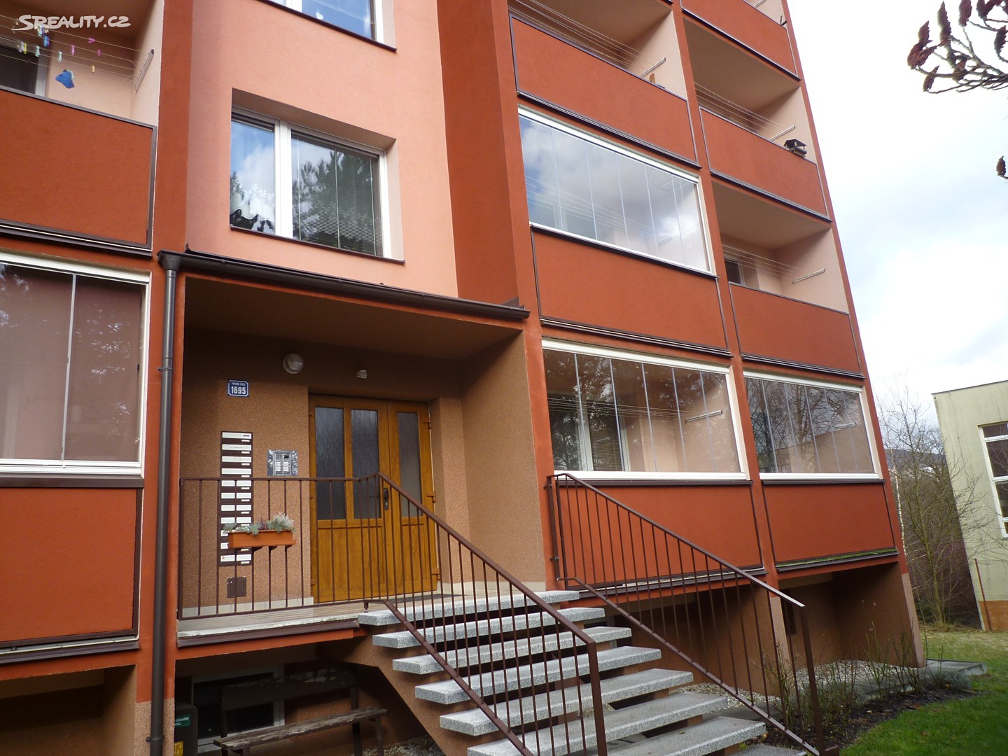 Pronájem bytu 2+1 60 m², Svazarmovská, Rožnov pod Radhoštěm
