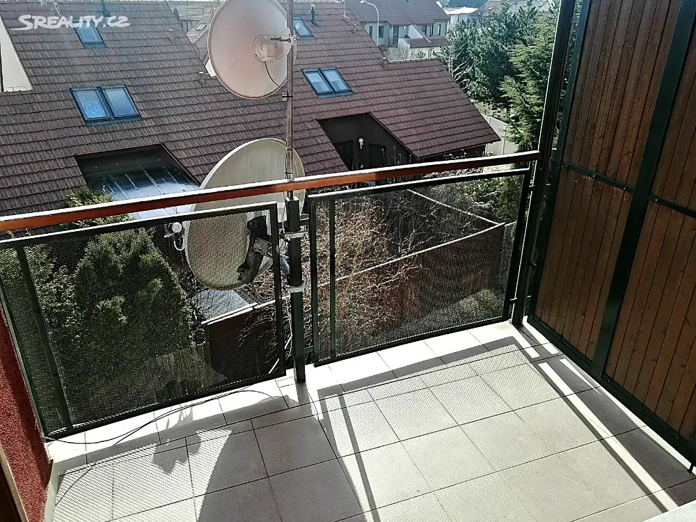 Pronájem bytu 2+kk 50 m² (Podkrovní), Sokolnická, Brno - Tuřany