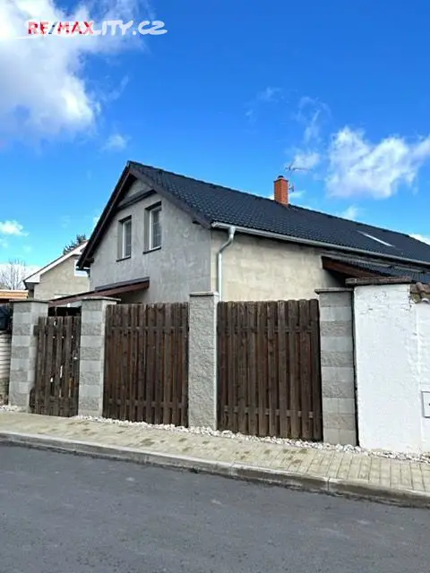 Prodej  rodinného domu 170 m², pozemek 614 m², V Zahrádkách, Kyšice