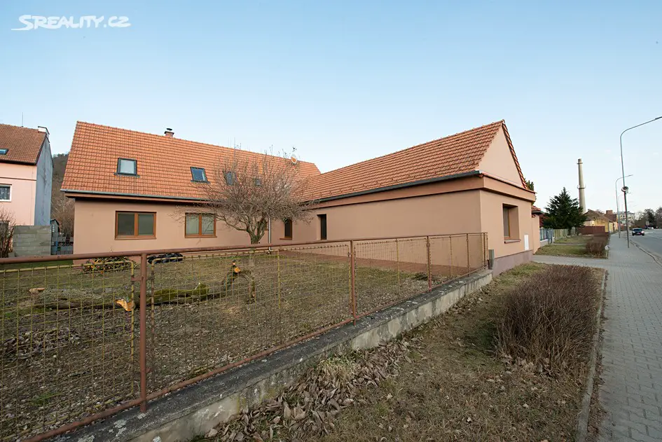 Prodej  rodinného domu 200 m², pozemek 6 661 m², Palackého, Předklášteří