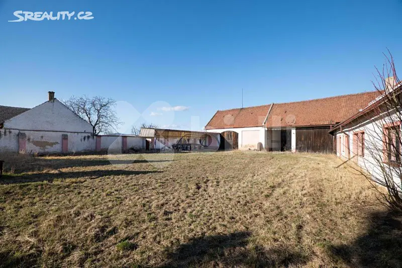 Prodej  rodinného domu 90 m², pozemek 1 732 m², Travčice, okres Litoměřice