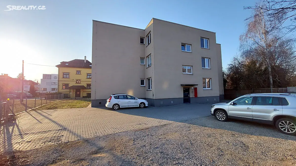 Pronájem bytu 1+kk 26 m², Rostislavova, Ostrava - Vítkovice