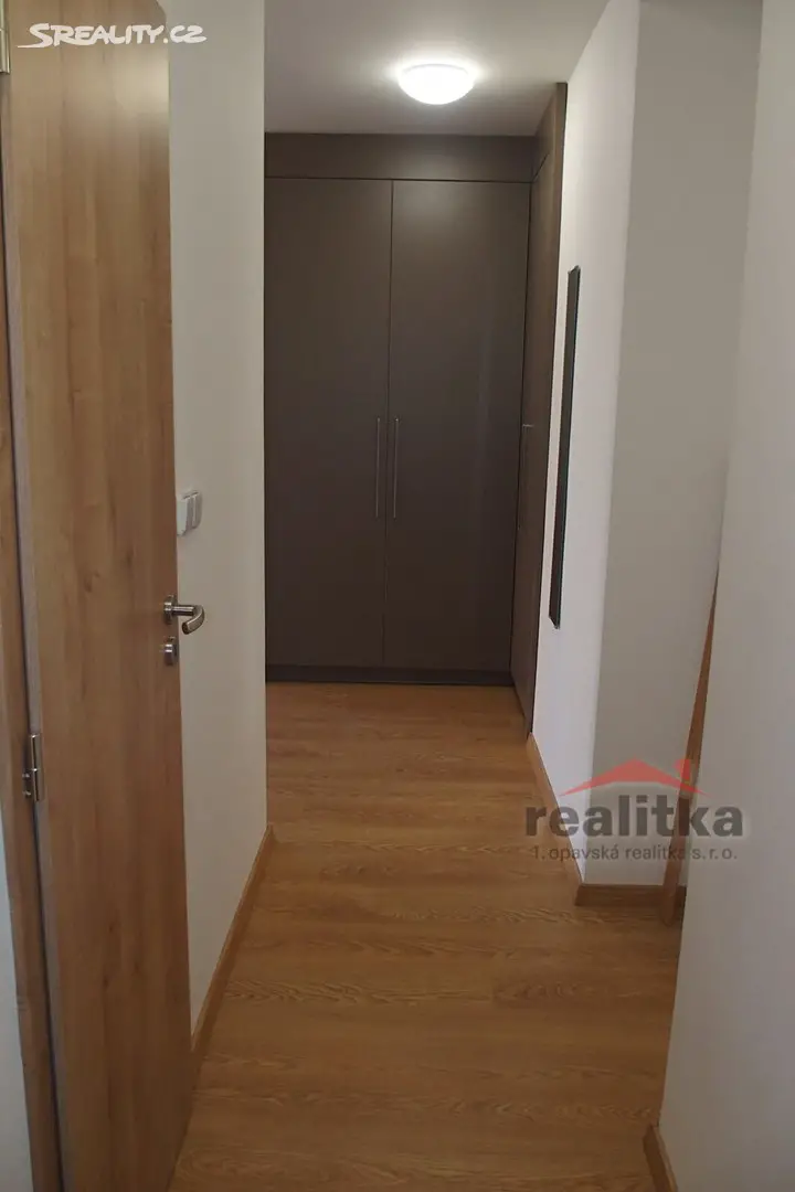 Pronájem bytu 2+kk 60 m², Pekařská, Opava - Město