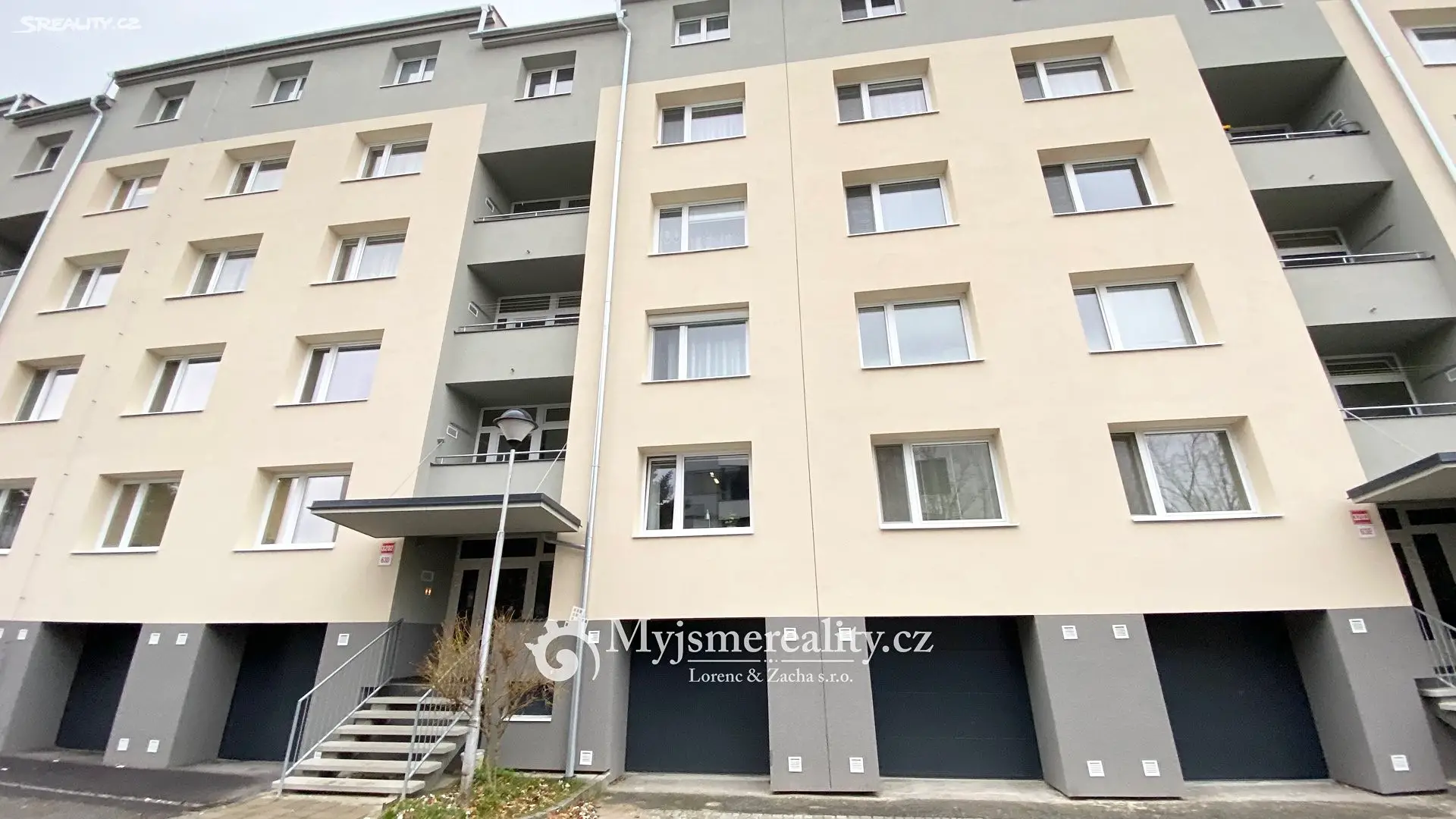 Pronájem bytu 3+kk 76 m², Pražská, Znojmo
