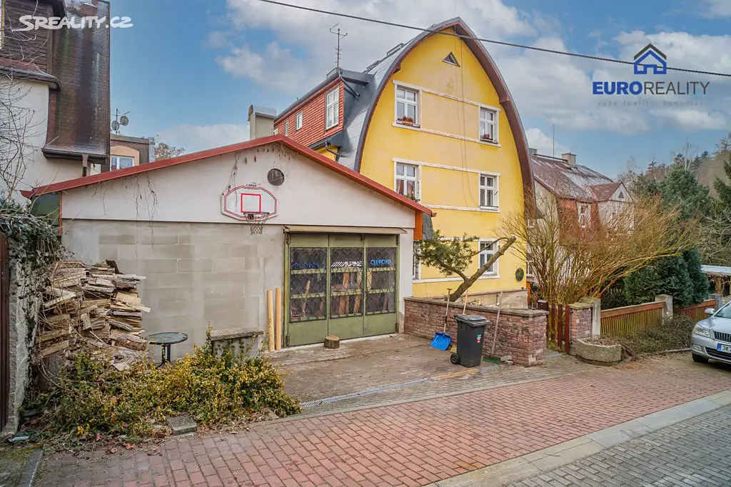 Prodej bytu 3+1 254 m², Pod Strání, Dalovice