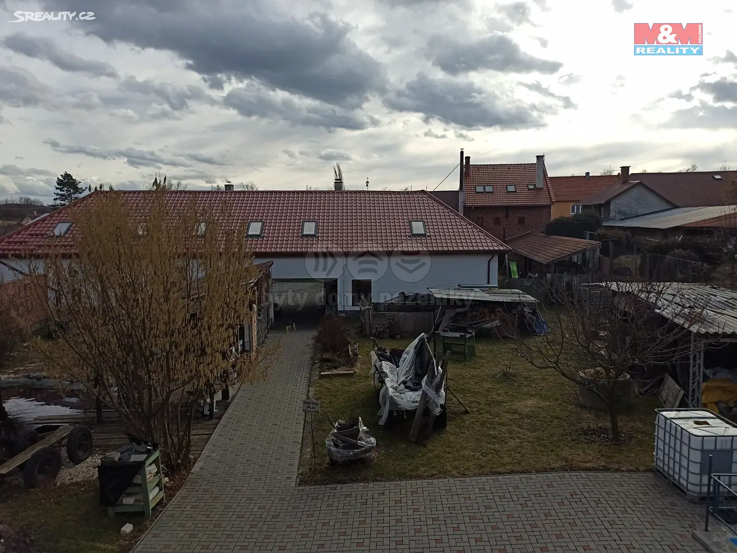 Prodej  zemědělské usedlosti 2 828 m², pozemek 4 994 m², Lipník nad Bečvou, okres Přerov
