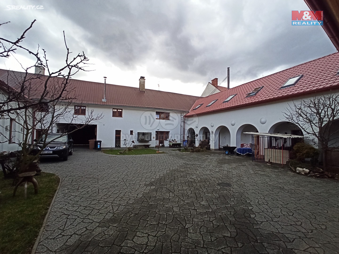 Prodej  zemědělské usedlosti 2 828 m², pozemek 4 994 m², Lipník nad Bečvou, okres Přerov