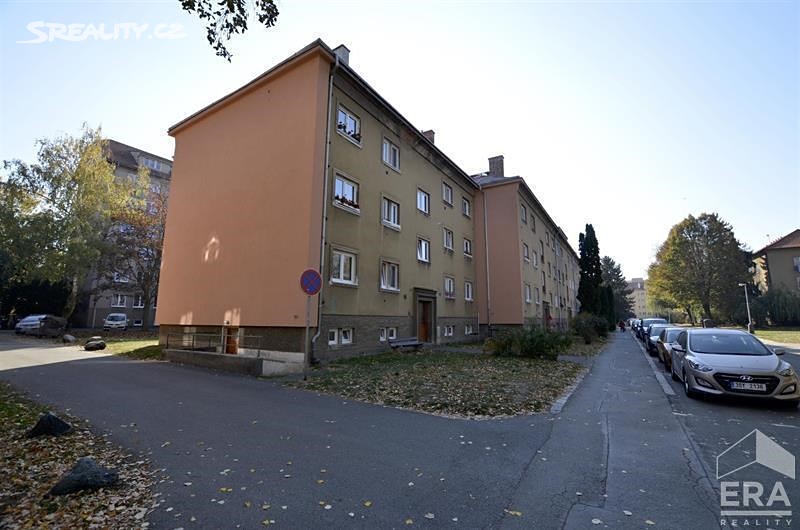 Pronájem bytu 2+1 53 m², Mikoláše Alše, Kolín - Kolín II