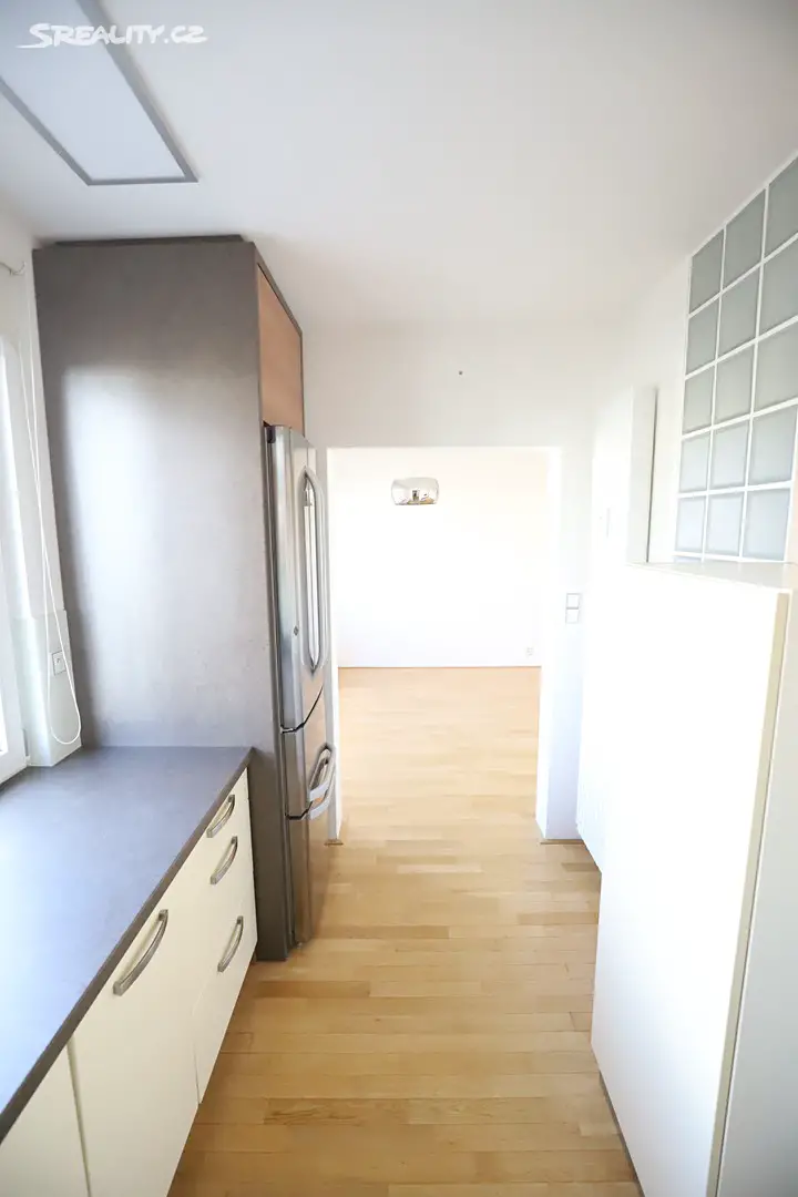 Pronájem bytu 2+1 63 m², Olbrachtova, Praha 4 - Krč