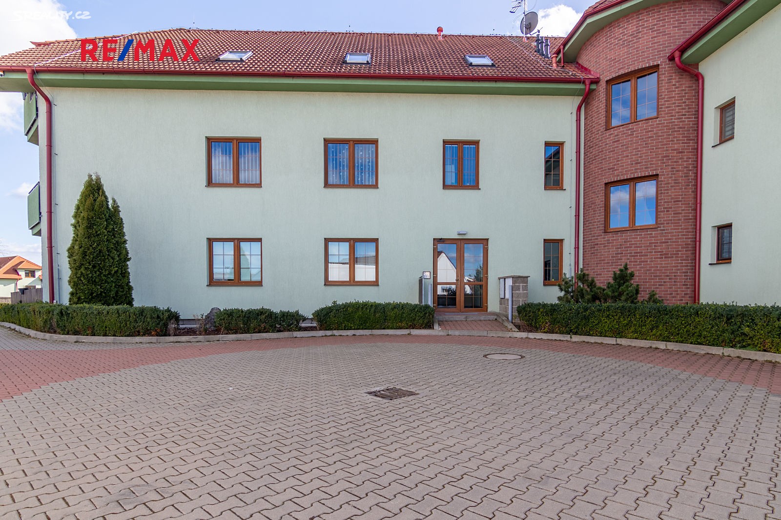 Prodej bytu 3+1 113 m² (Mezonet), Velvarská, Horoměřice