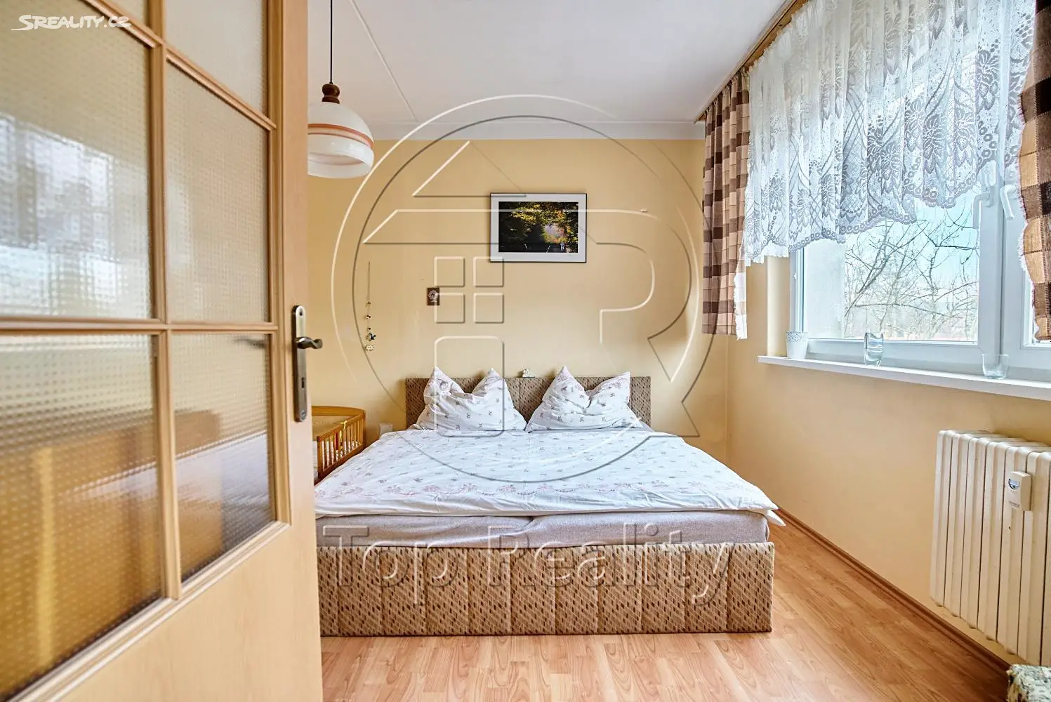 Prodej bytu 4+1 77 m², Husova, Chodov