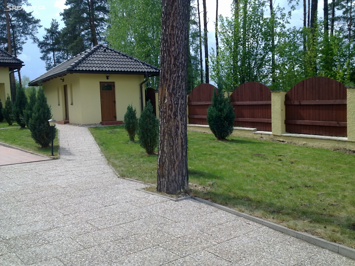 Prodej  rodinného domu 220 m², pozemek 2 034 m², Hamr na Jezeře, okres Česká Lípa